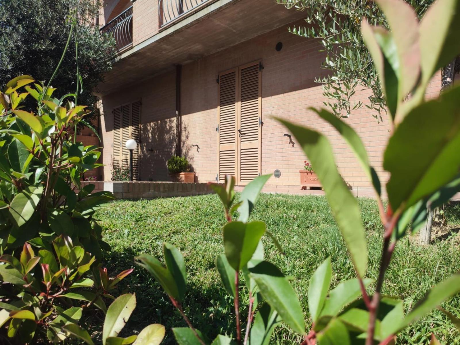 Un Passo Alla Volta Torrenieri Extérieur photo